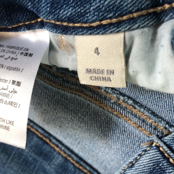 END OF YEAR SALE! | Style & Co Capri Cuffed Jeans - Picture 4 of 4